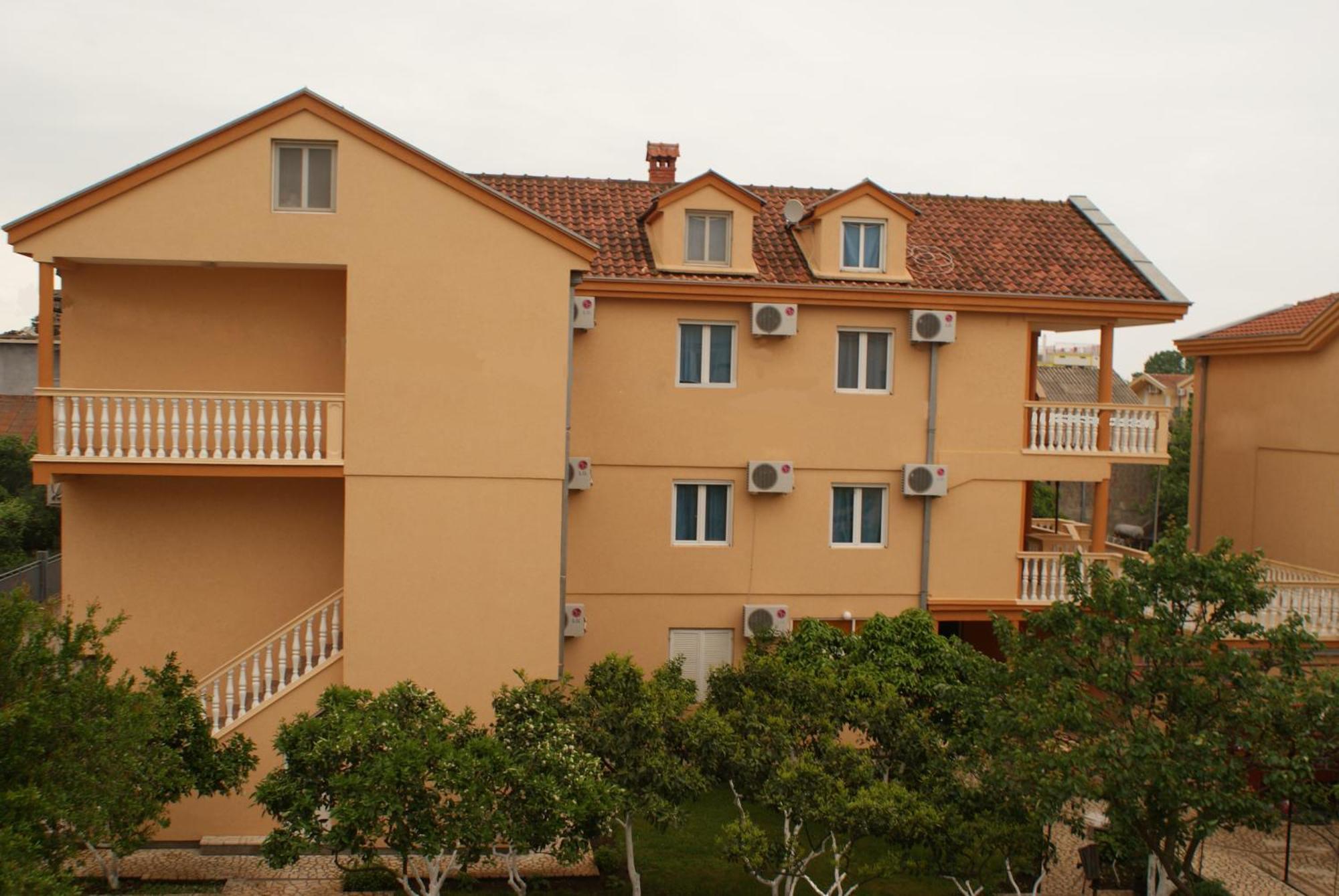 Apartments Dalila Ulcinj Exteriör bild