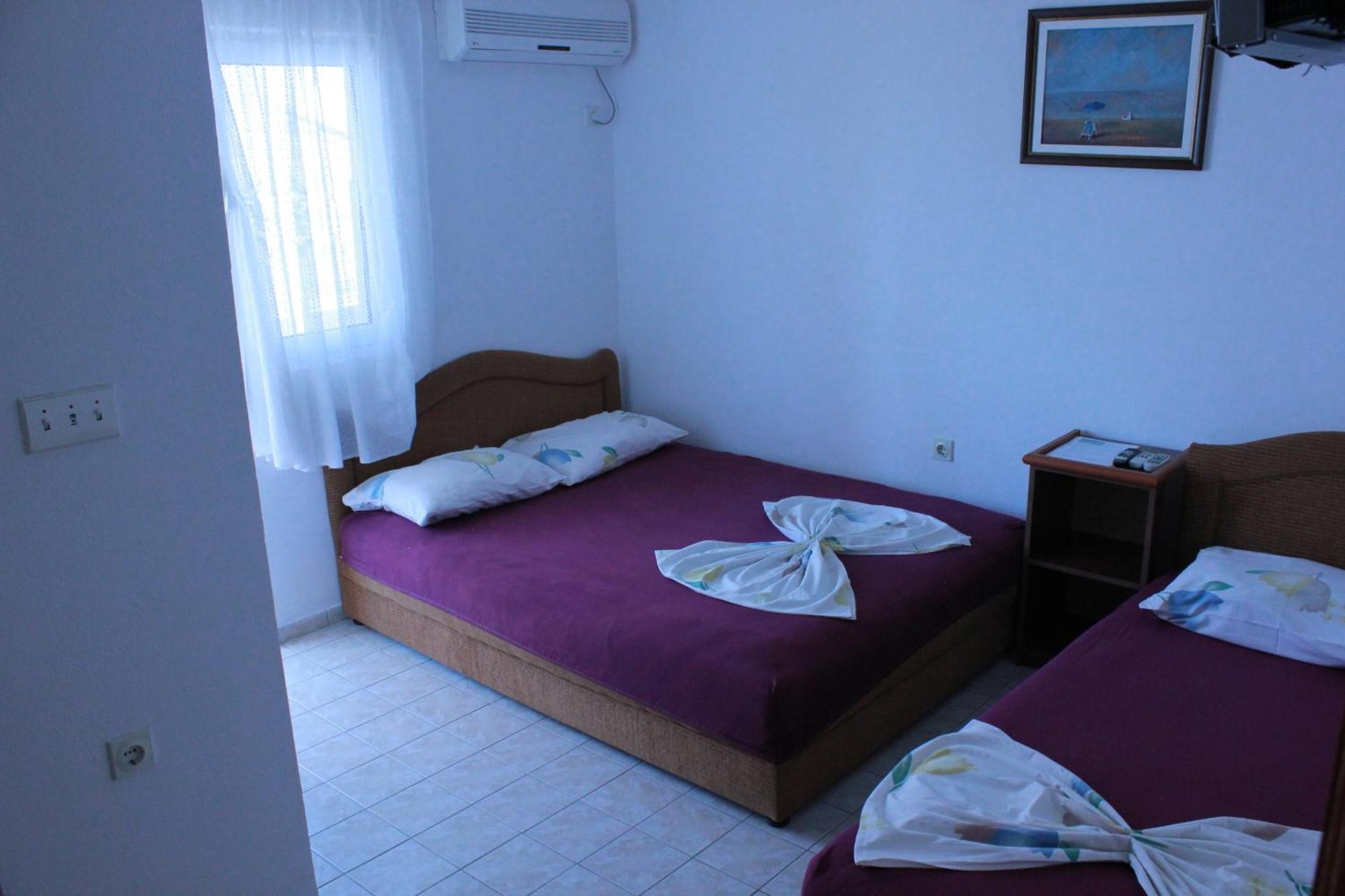 Apartments Dalila Ulcinj Rum bild