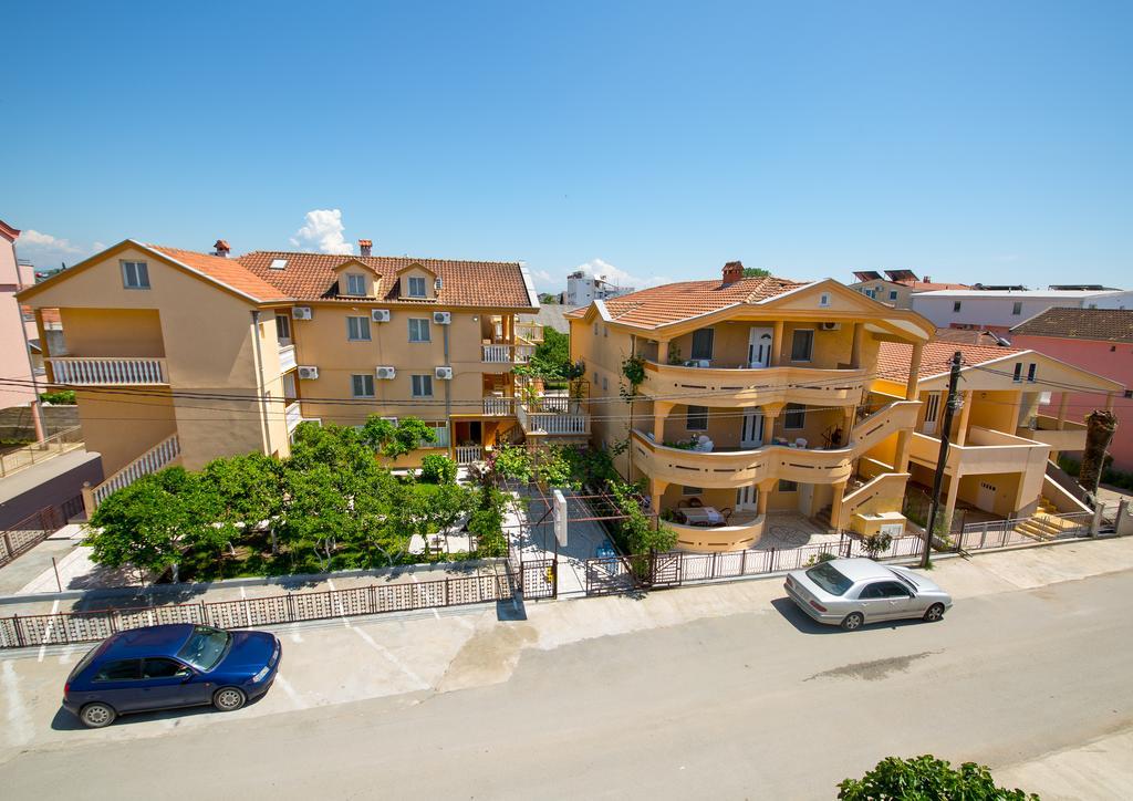 Apartments Dalila Ulcinj Exteriör bild