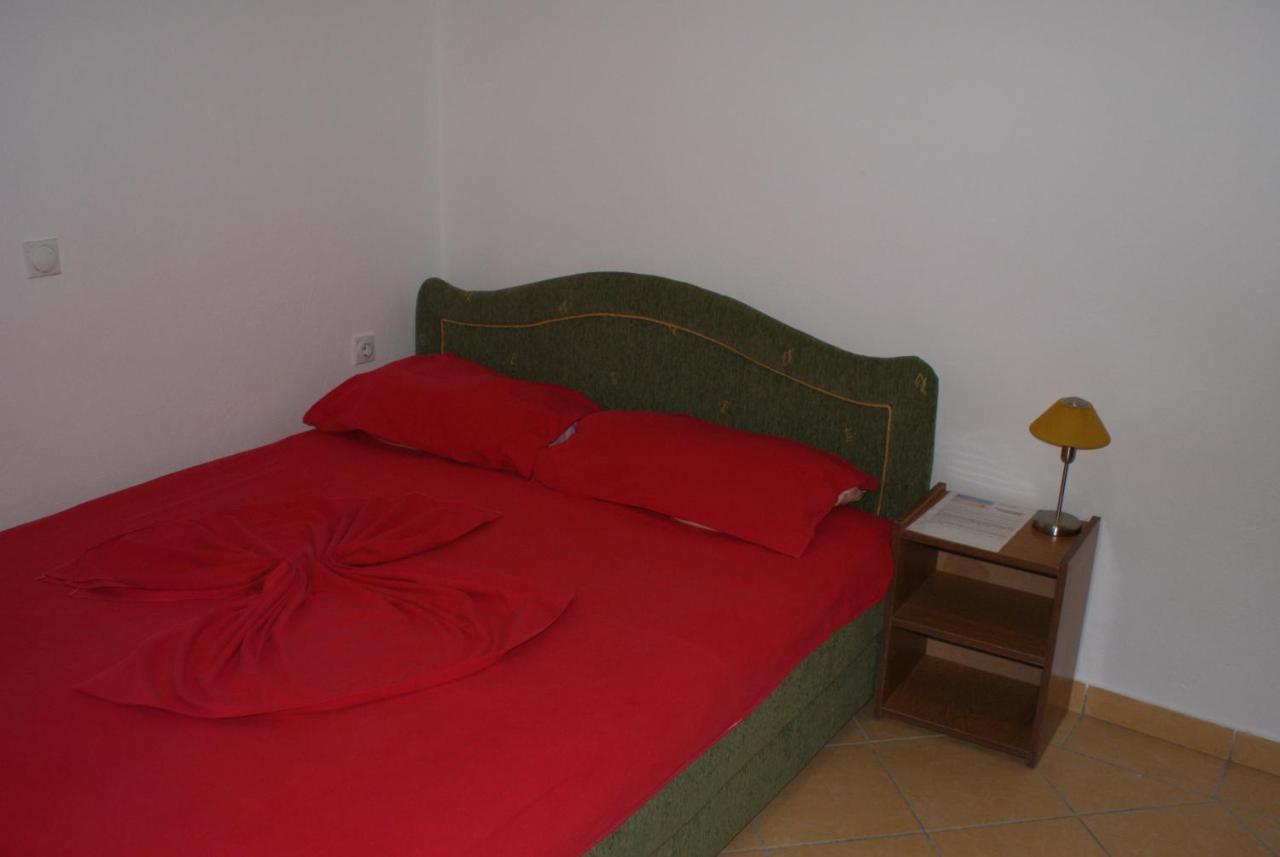 Apartments Dalila Ulcinj Rum bild