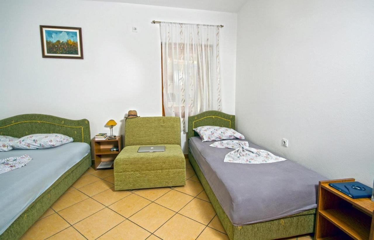Apartments Dalila Ulcinj Rum bild
